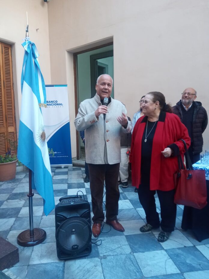 d3e3f895-3169-482a-ad93-ab7b6e1174ce