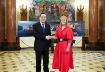 El vice primer ministro chino llama a China y Uruguay a consolidar los lazos bilaterales