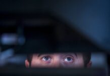 Las bolsas de valores de Japón cerraron con caídas; el Nikkei 225 perdió un 1.23%