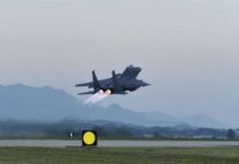 Corea del Sur despliega cazas tras la irrupción de nueve aviones militares de China y Rusia en su zona de defensa aérea