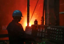 El Gobierno de India promete apoyo al sector del acero ante las barreras de la UE