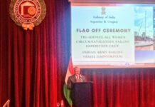 Ceremonia en Buenos Aires para despedir la expedición femenina del velero militar indio IASV Triveni