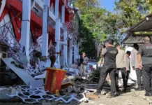 Un terremoto de magnitud 7,4 sacudió Indonesia