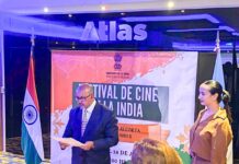 Se inauguró el Festival de Cine de la India en Buenos Aires con un llamado a fortalecer los lazos culturales