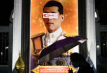 Piden inhabilitar al líder opositor tailandés por proponer reformar leyes de la monarquía