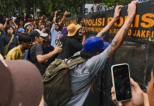 Indonesia vive la tercera jornada de protestas contra las políticas de Prabowo