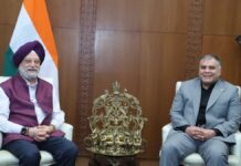 India e Irán buscan aumentar su cooperación en petróleo y gas en la reunión de los BRICS