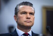 Hegseth se encuentra con Marines estadounidenses en Singapur y habla de Irán