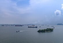 Indonesia y Singapur se comprometen a mantener el estrecho de Malaca “abierto, seguro y accesible”