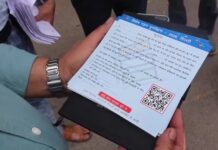 India continúa la revisión puerta a puerta para alistar su censo electoral