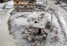 China eleva a 31 los muertos y cifra en 531 los desaparecidos por la riada en el Tíbet