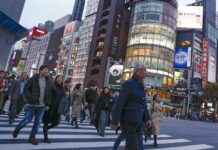 Acciones inmobiliarias de Japón suben por alza en precios de terrenos