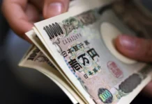 Los salarios reales de Japón suben por octavo mes consecutivo, respaldando el argumento para las alzas del BOJ