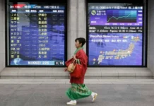 Las bolsas de valores de Japón cerraron con caídas; el Nikkei 225 perdió un 0.46%